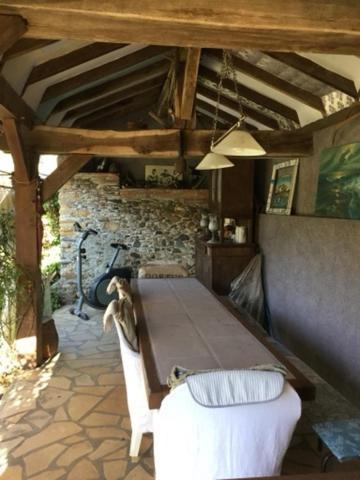 Loft Atypique Bed and Breakfast Villeneuve-de-Rivière Exteriör bild